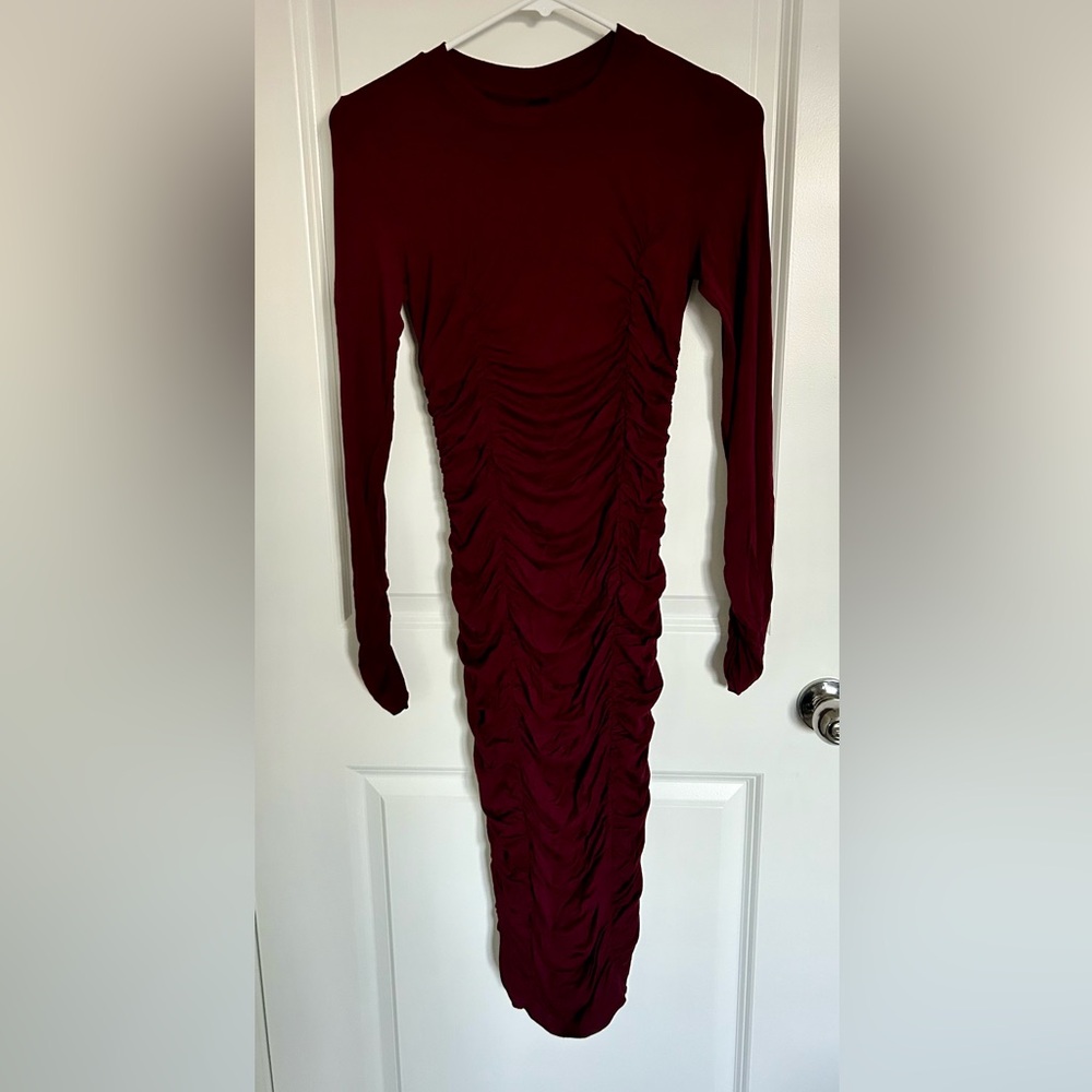 Elegant Burgundy Ruched Dress